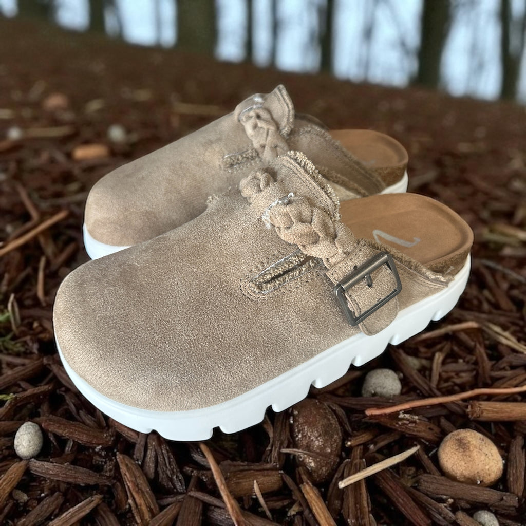 Cali Clog
