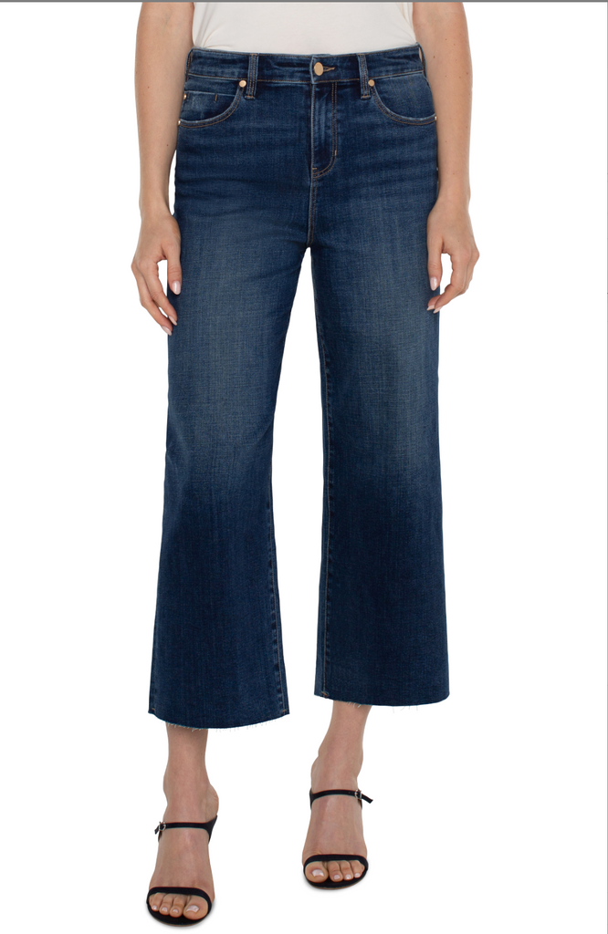 Stride Hi-Rise With Cut Hem