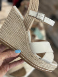 Melany Wedge